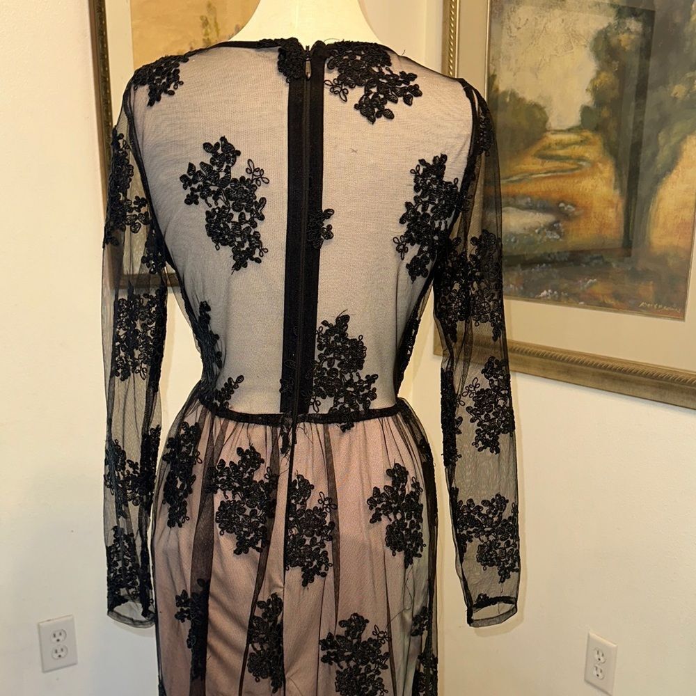 Soie’blu Black Lace Overlay Dress w/ Sheer Sleeves Size Large - Picture 12 of 16